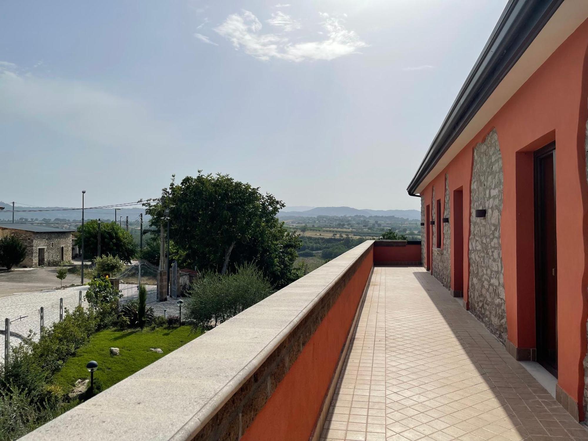 Azienda Agricola Ponterotto Mirabella Eclano Luaran gambar